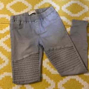 WISHLIST pull on light gray jeans size M